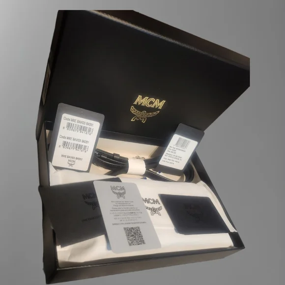 🚫SOLD🚫🆕️MCM Visetos Wallet Crossbody Bag - Picture 16 of 16